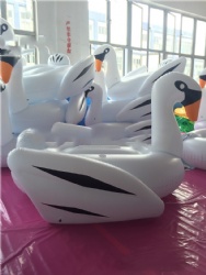 Manufacturers supply inflatable animal floating row inflatable swan floating bed inflatable pregnant woman floating row unico